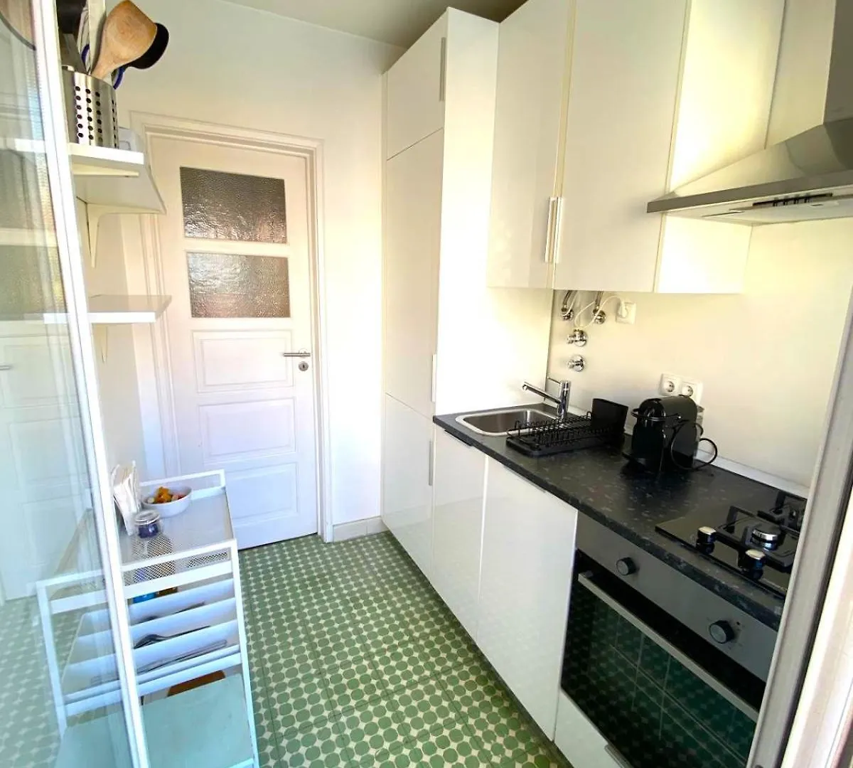 Sunny Apartment With A Balcony Lisboa 0*,  Portugalsko
